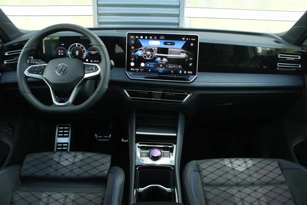 Volkswagen Tiguan 1.5 eHybrid 204pk R-Line Edition | Panoram uit 2026, foto 5