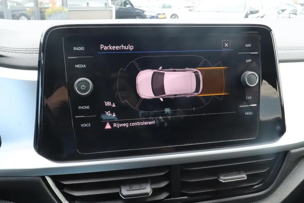 Volkswagen T-Roc 1.0 TSI Life | NL auto | Cruise control ada uit 2022, foto 8