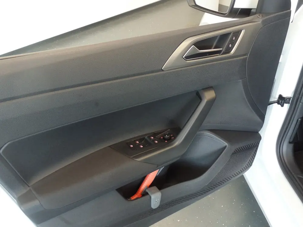 Volkswagen Polo 1.0 TSI 5drs Comfortline Automaat, Navigatie uit 2021, foto 15
