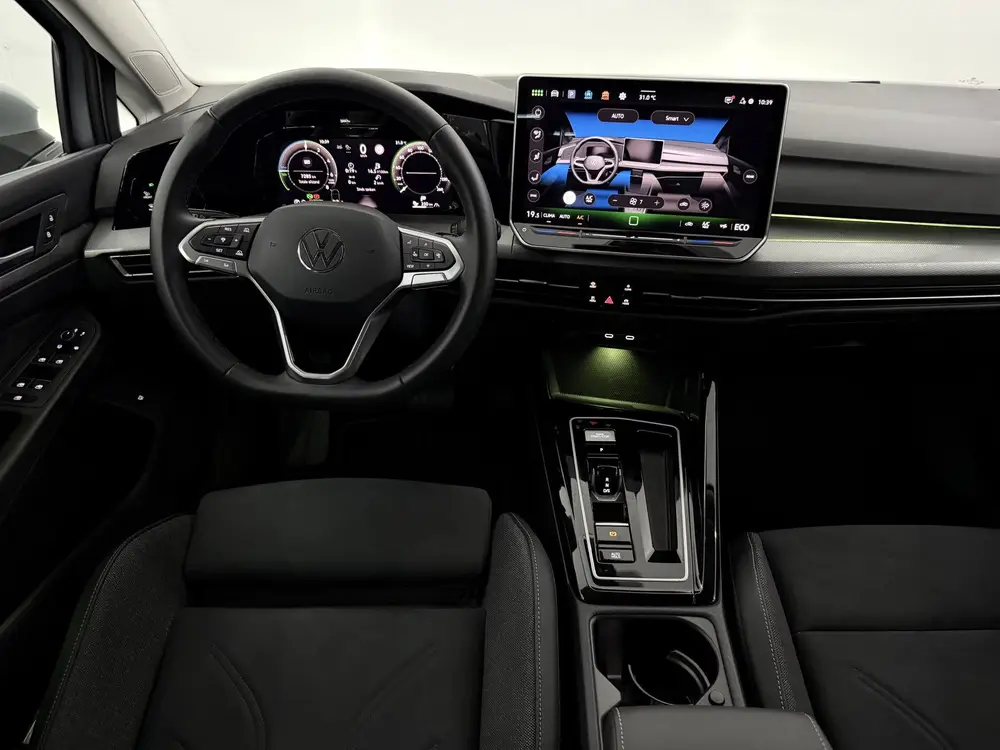 Volkswagen Golf 1.5 eHybrid Life Edition Plug-in Camera, App uit 2025, foto 11