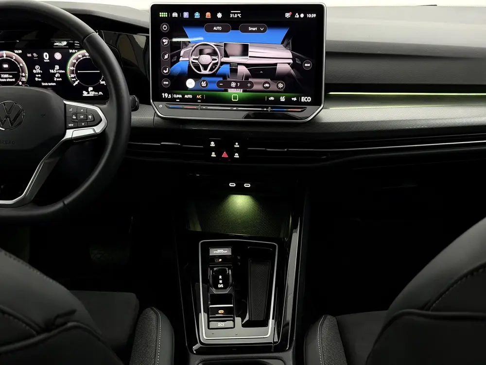 Volkswagen Golf 1.5 eHybrid Life Edition Plug-in Camera, App uit 2025, foto 12