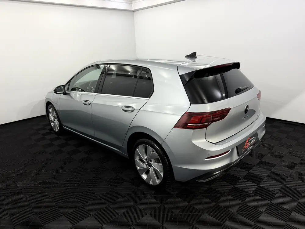 Volkswagen Golf 1.5 eHybrid Life Edition Plug-in Camera, App uit 2025, foto 4