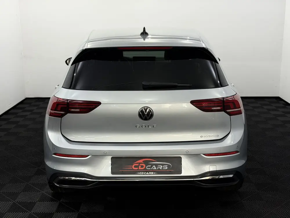 Volkswagen Golf 1.5 eHybrid Life Edition Plug-in Camera, App uit 2025, foto 5