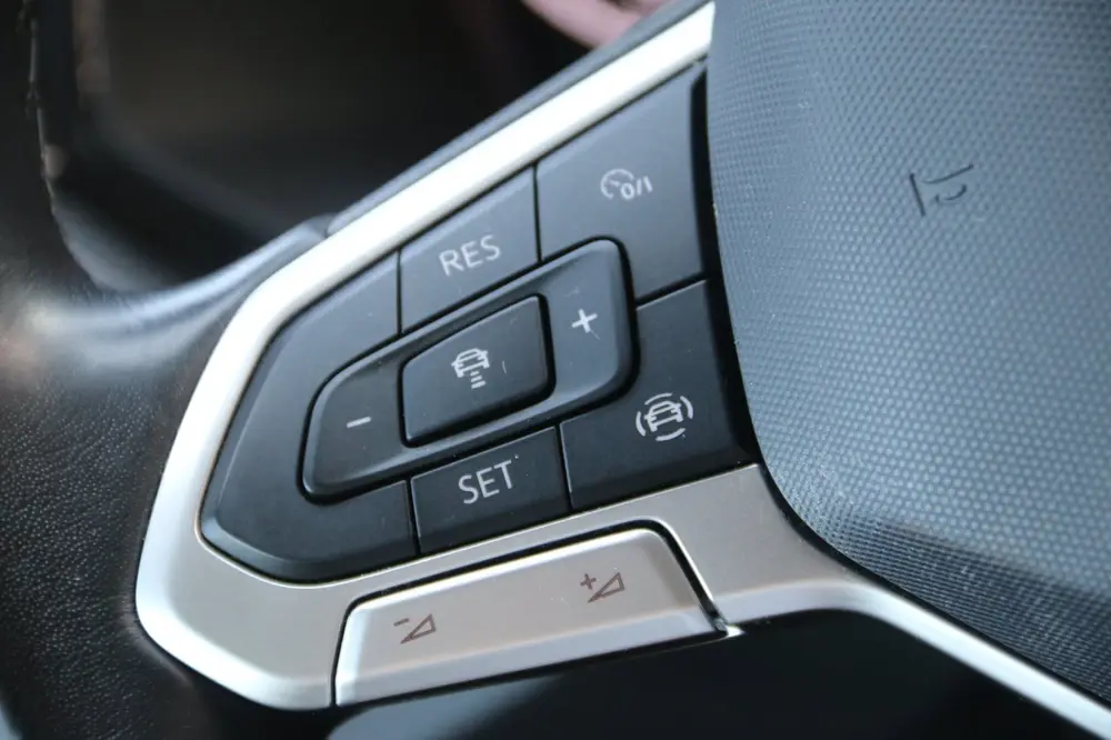 Volkswagen T-Cross 1.0 TSI Life CAMERA NL-AUTO NAP DEALER ON uit 2022, foto 14