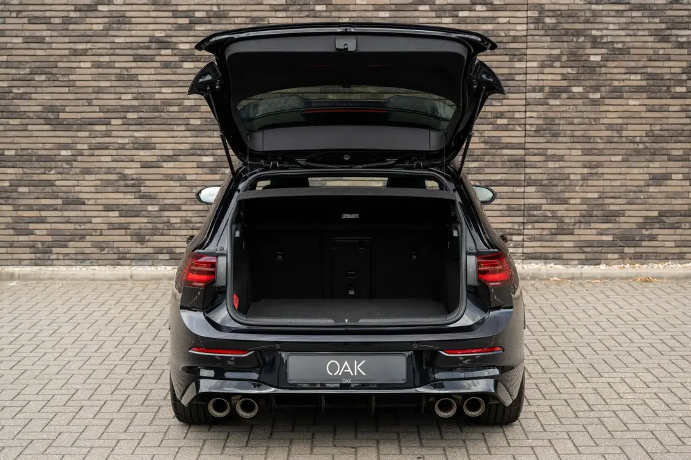 Volkswagen Golf 2.0 TSI R 4Motion (bj 2021, automaat) uit 2021, foto 11