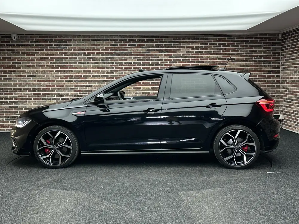 Volkswagen Polo 2.0 TSI GTI Panoramadak Beats Camera IQ Virt uit 2024, foto 4