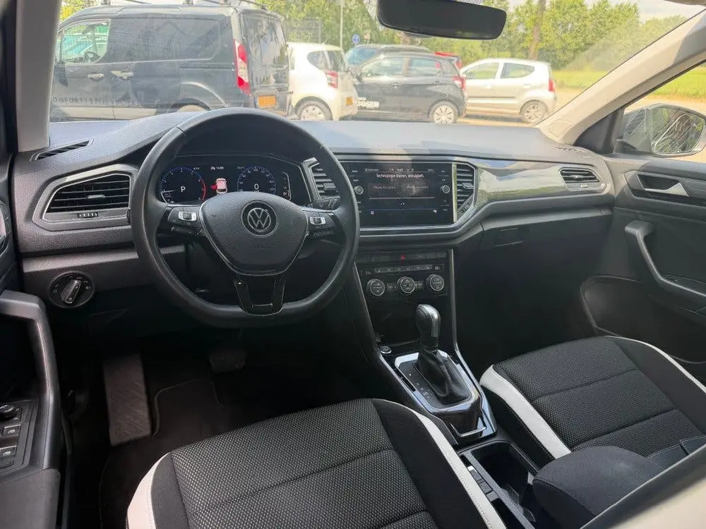 Volkswagen T-ROC 1.5 TSI SPORT BNSR uit 2021, foto 16