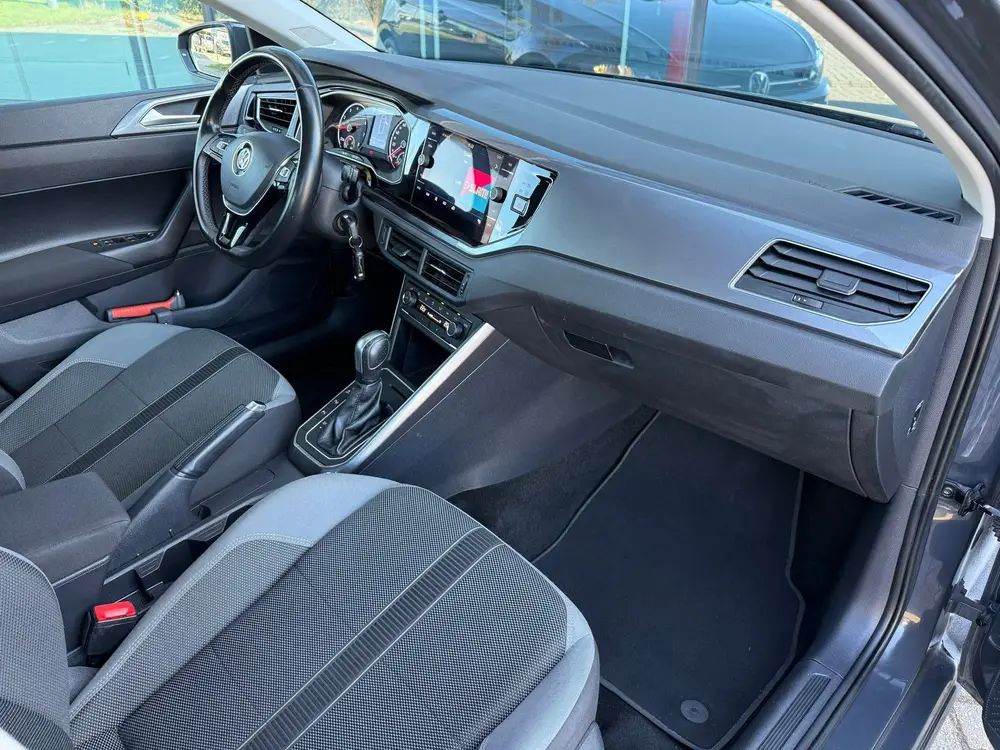 Volkswagen Polo 1.0 TSI Highline - Automaat - Navi - Climate uit 2020, foto 6