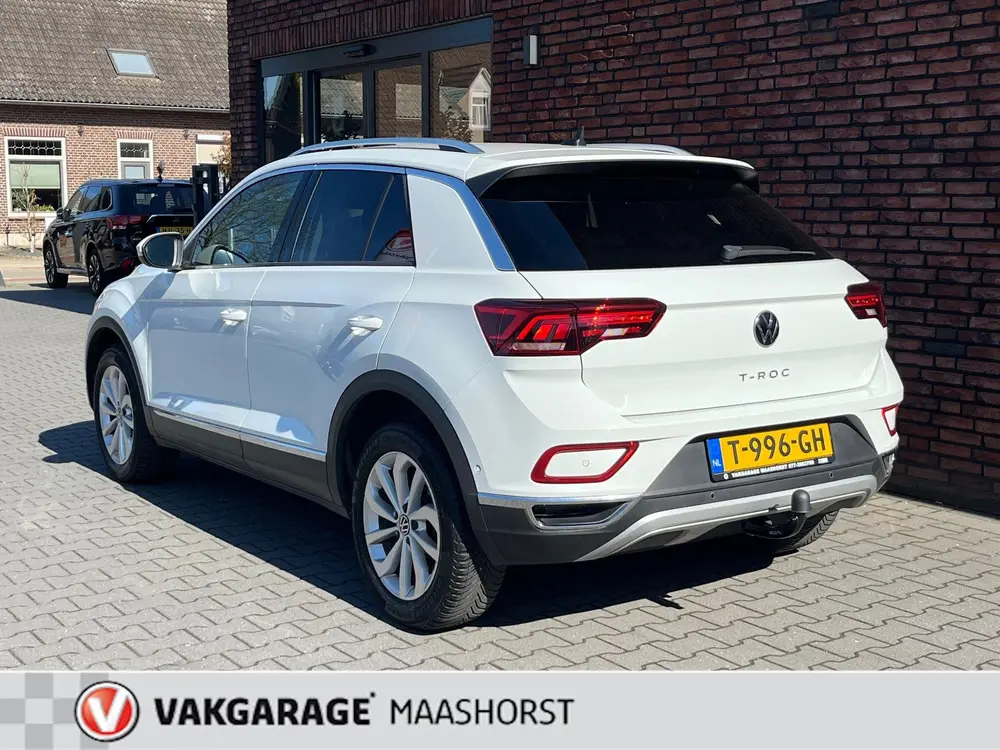 Volkswagen T-Roc 1.5 TSI Style Adapt.Cruise/VirtualCockpit/L uit 2022, foto 3