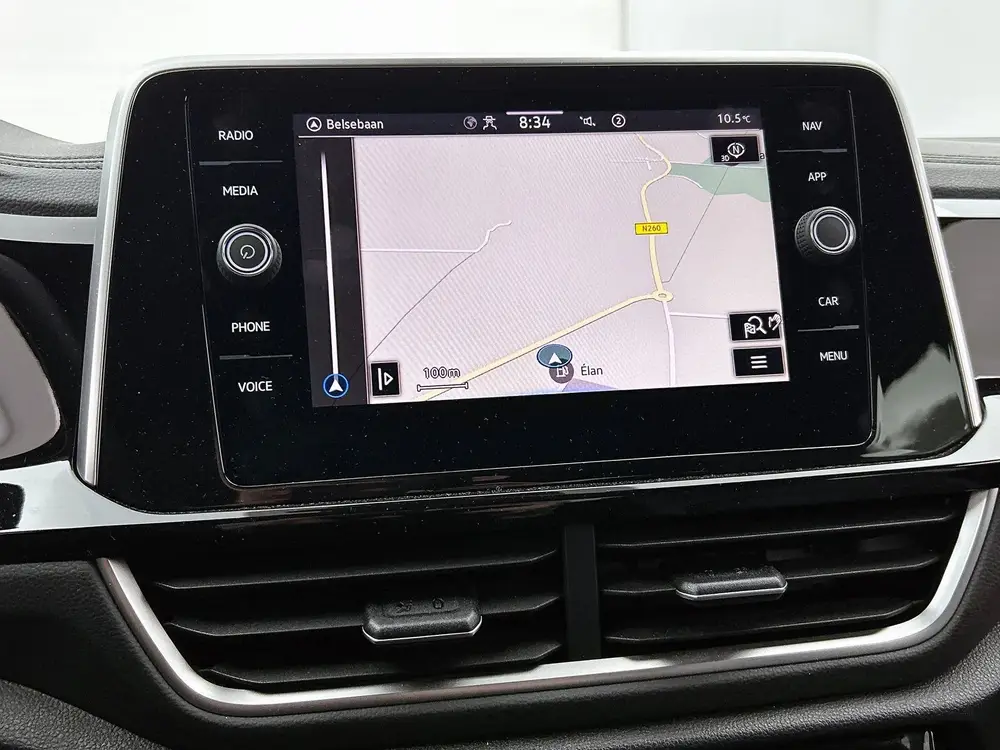 Volkswagen T-Roc 1.5 TSI R-Line | Camera | Adaptive Cruise | uit 2023, foto 17