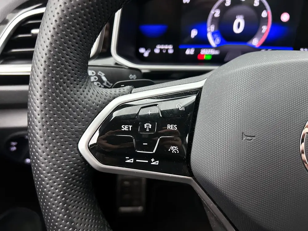 Volkswagen T-Roc 1.5 TSI R-Line | Camera | Adaptive Cruise | uit 2023, foto 18