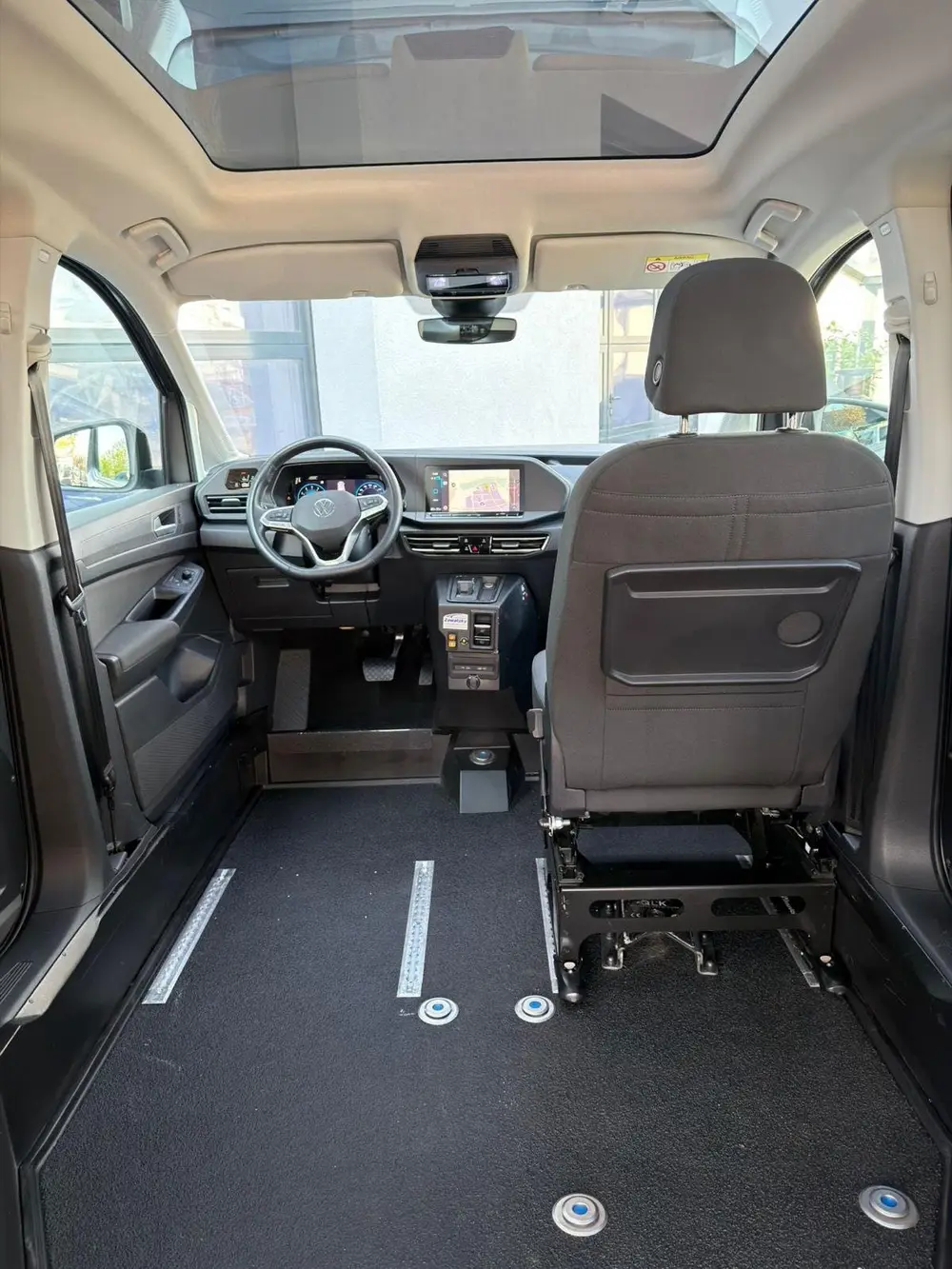 Volkswagen Caddy Maxi L2 Rolstoelauto Automaat Rolstoel voor uit 2022, foto 12