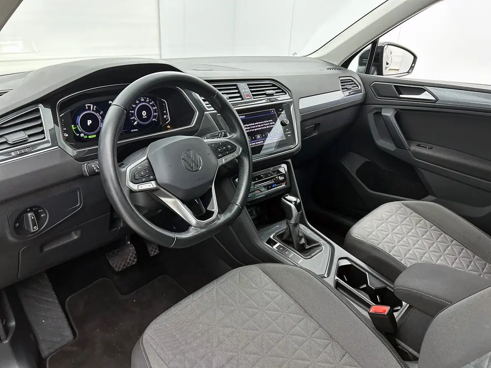 Volkswagen Tiguan 1.4 TSI eHybrid Business | Adaptive Cruise uit 2023, foto 12