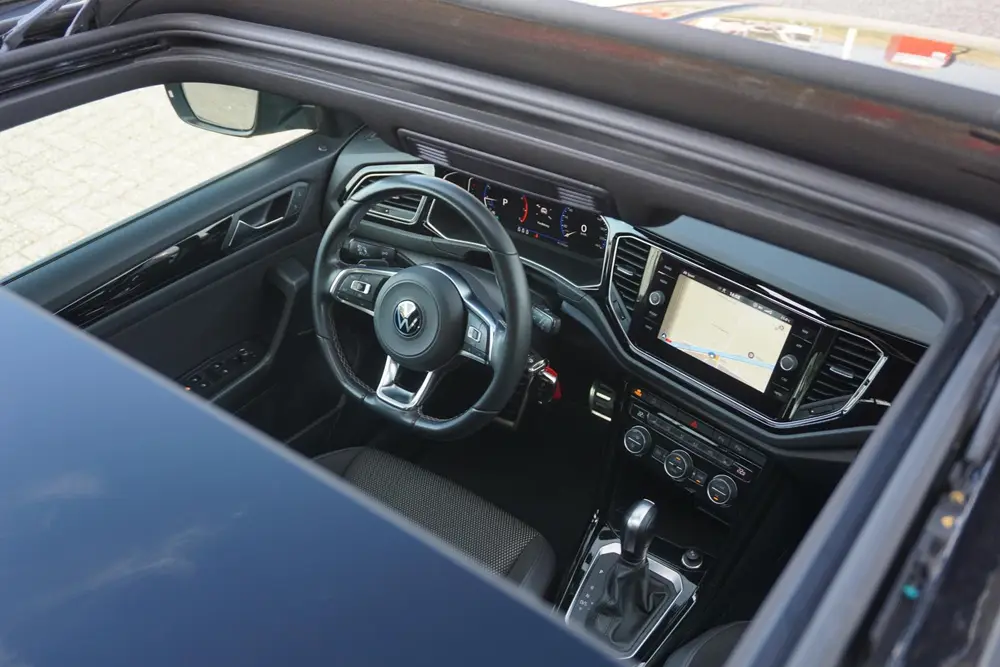 Volkswagen T-Roc 1.5 TSI Sport | Panodak | Virtual Cockpit | uit 2021, foto 19