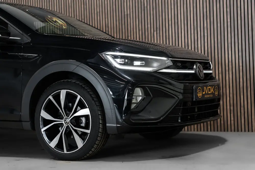 Volkswagen Taigo 1.5 TSI R-Line DSG PANO IQ CAMARA uit 2023, foto 8