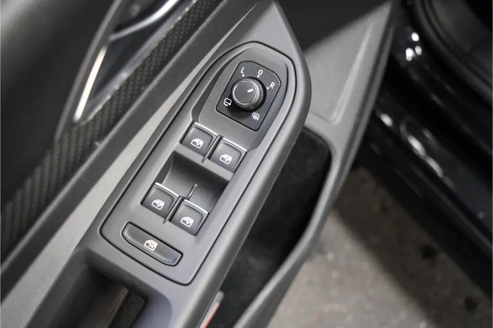 Volkswagen Golf 1.5 TSI R-Line |Sfeer|LED|Trekh|Stoelverw| uit 2022, foto 11
