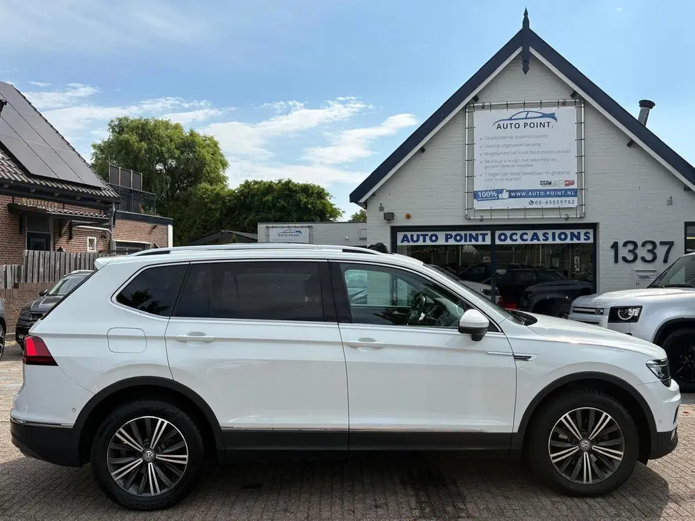 Volkswagen Tiguan Allspace 1.5 TSI PANO/19INCH-R-LINE/VIRTUA uit 2020, foto 5