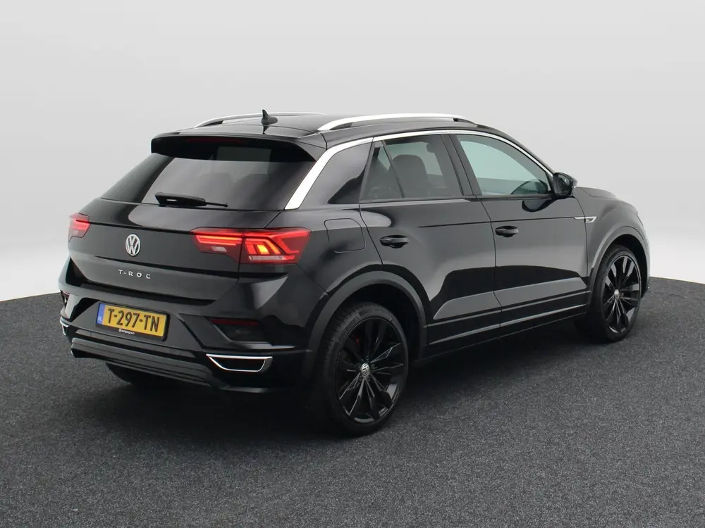 Volkswagen T-Roc 1.5 TSi 150 Pk Automaat Sport Business R-Li uit 2020, foto 2