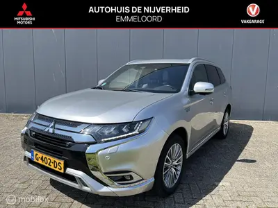 Mitsubishi Outlander 2.4 PHEV Instyle|trekhaak|zonnedak|leer uit 2019