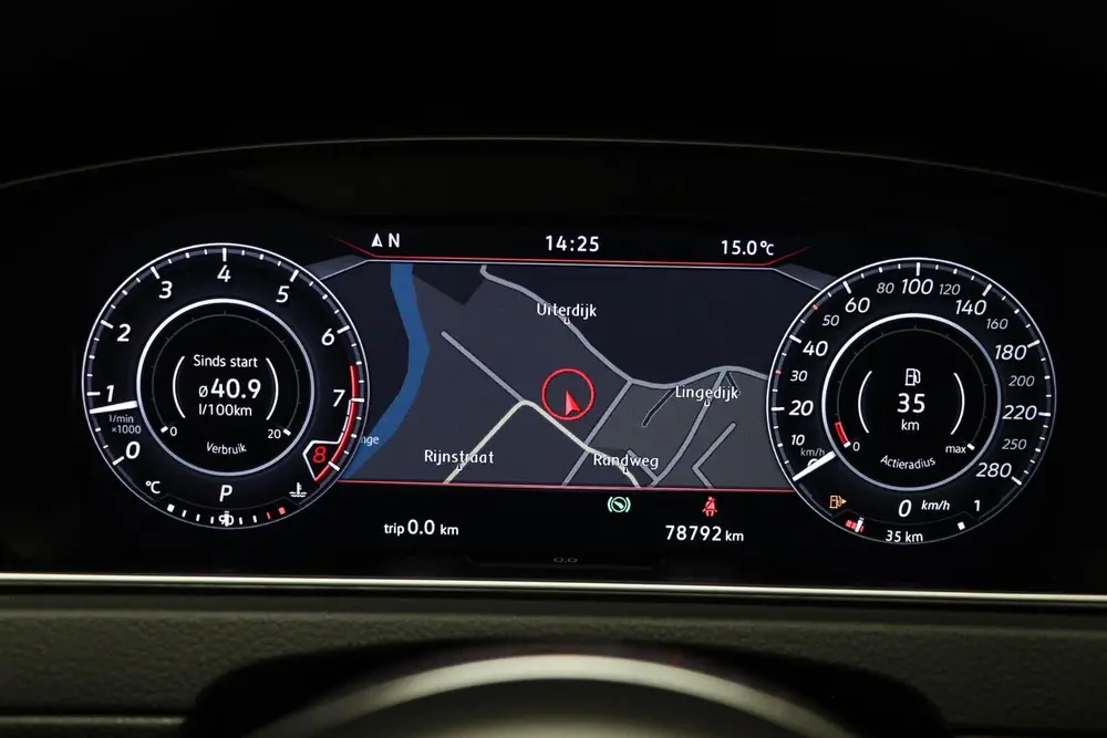 Volkswagen Golf 2.0 TSI GTI TCR | AKRAPOVIC | VIRTUAL COCKPI uit 2019, foto 6