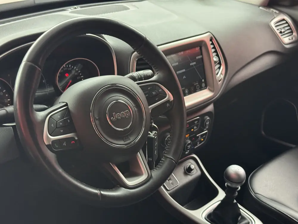 Jeep Compass 1.4 MultiAir Longitude | Camera | Clima | Cruis uit 2019, foto 3