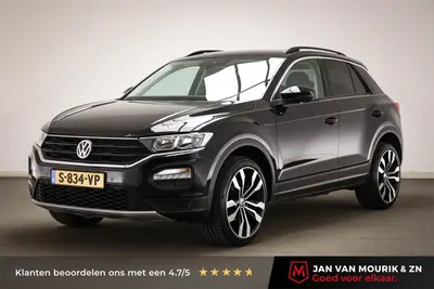 Volkswagen T-Roc 1.5 TSI Style Business | VIRTUAL COCKPIT | uit 2020