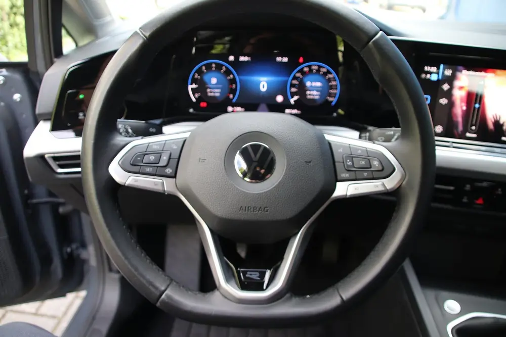Volkswagen Golf 1.0 TSI Life Trekhaak/Camera+park.sens/Carpl uit 2022, foto 13