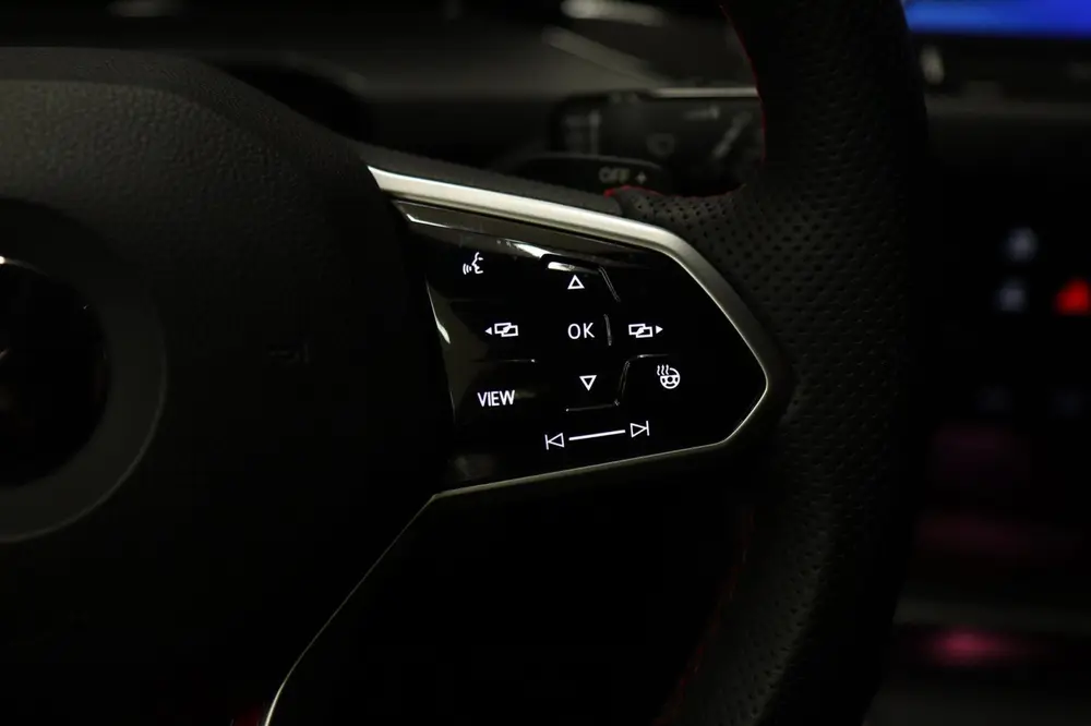 Volkswagen Golf 2.0 TSI GTI 45 JAHRE CLUBSPORT AKRA/PANO/ACC uit 2022, foto 19