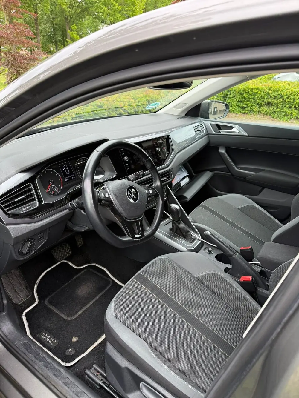 Volkswagen Polo 1.0 TSI Highline Business R DSG 2021 uit 2021, foto 9