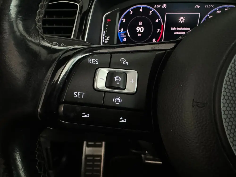 Volkswagen T-Roc 2.0 TSI 4Motion R Pano|BlindSpot|ACC|Lane A uit 2020, foto 11