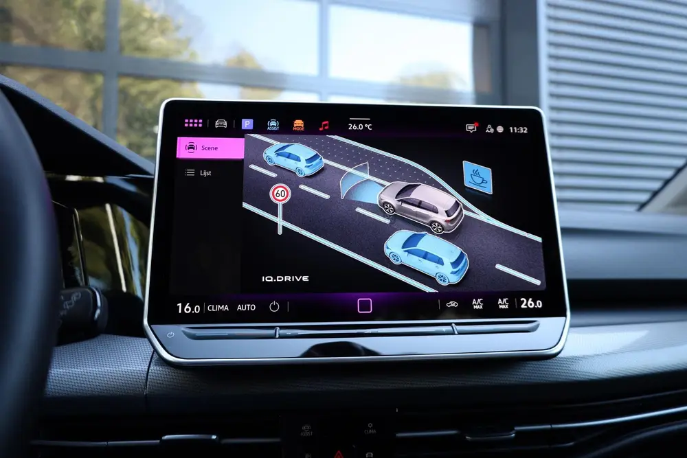 Volkswagen Golf 1.5 eHybrid Style Edition uit 2025, foto 16