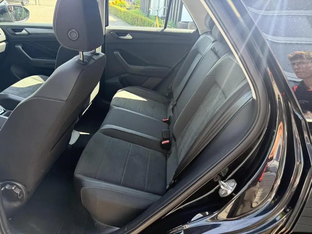 Volkswagen T-Roc 1.5 TSI DSG SPORT TH/PANO/LED *ALL-IN PRIJS uit 2023, foto 16