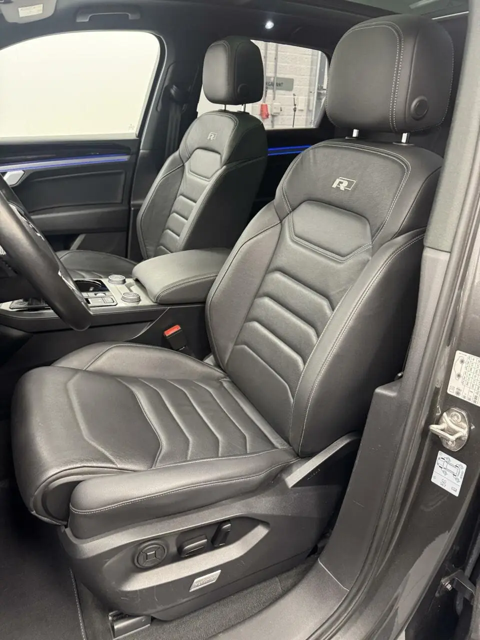 Volkswagen Touareg 3.0 TSi DSG R-Line 4Motion Navigatie-Pano uit 2019, foto 14