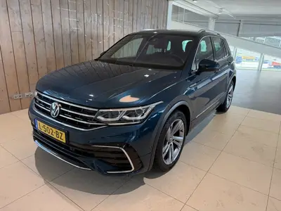 Volkswagen Tiguan 1.5 TSI R-Line (bj 2021, automaat) uit 2021
