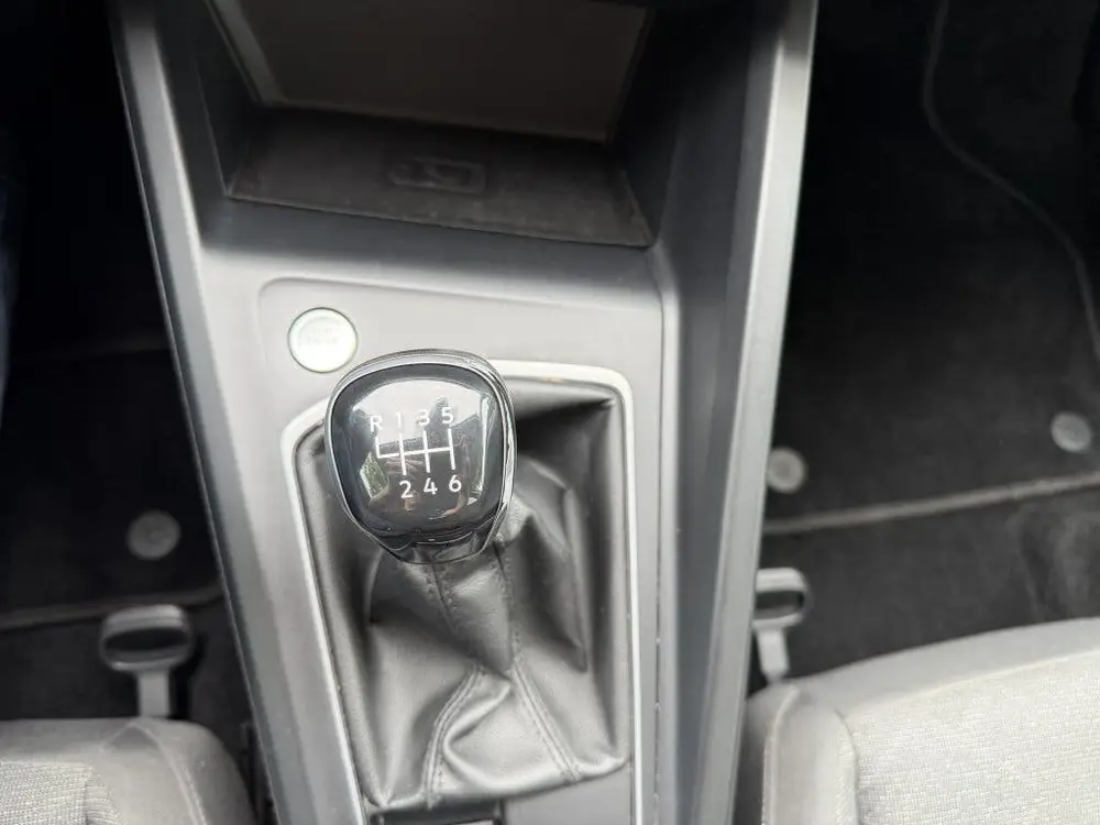 Volkswagen Golf 1.5 TSI Life Bns (bj 2020) uit 2020, foto 15