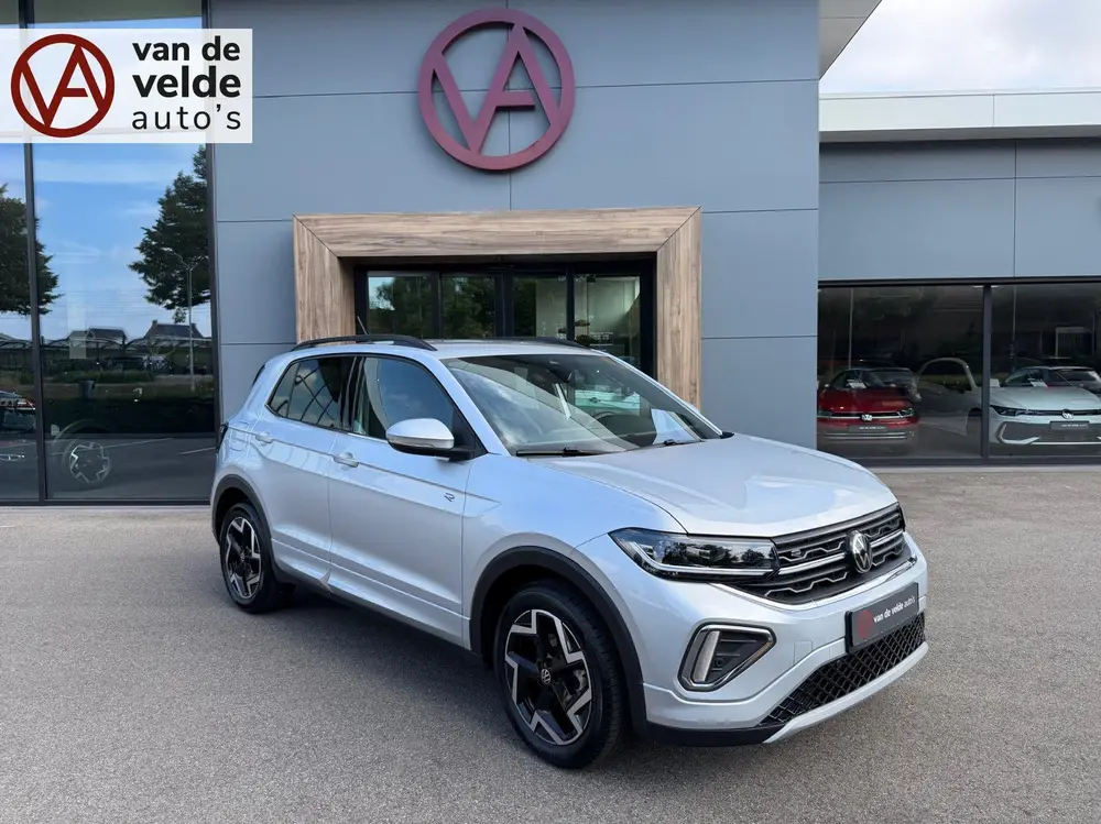 Volkswagen T-Cross 1.5 TSI 150pk DSG R-Line | Camera | Trekh uit 2025