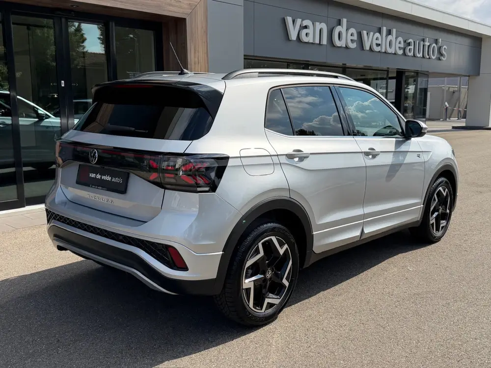 Volkswagen T-Cross 1.5 TSI 150pk DSG R-Line | Camera | Trekh uit 2025, foto 3