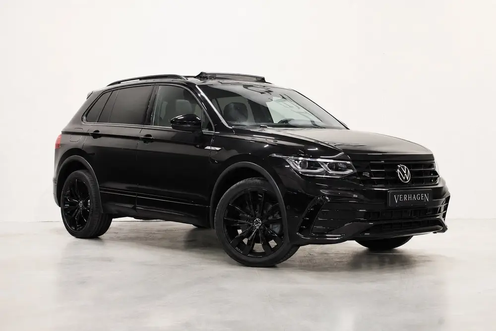 Volkswagen Tiguan 2.0 TSI 245pk R-line Black Style Leer Pano Harman Kardon Tiguan 2.0 TSI 245pk R-line Black Style Leer Pano uit 2021, foto 2