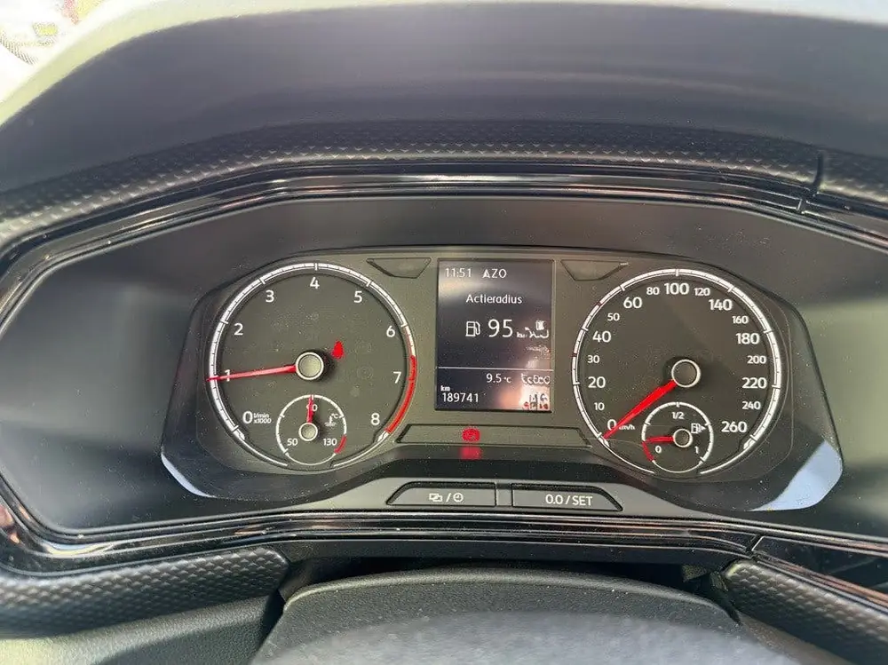 Volkswagen T-Cross 1.0 TSI Life Trekhaak Airco uit 2019, foto 10
