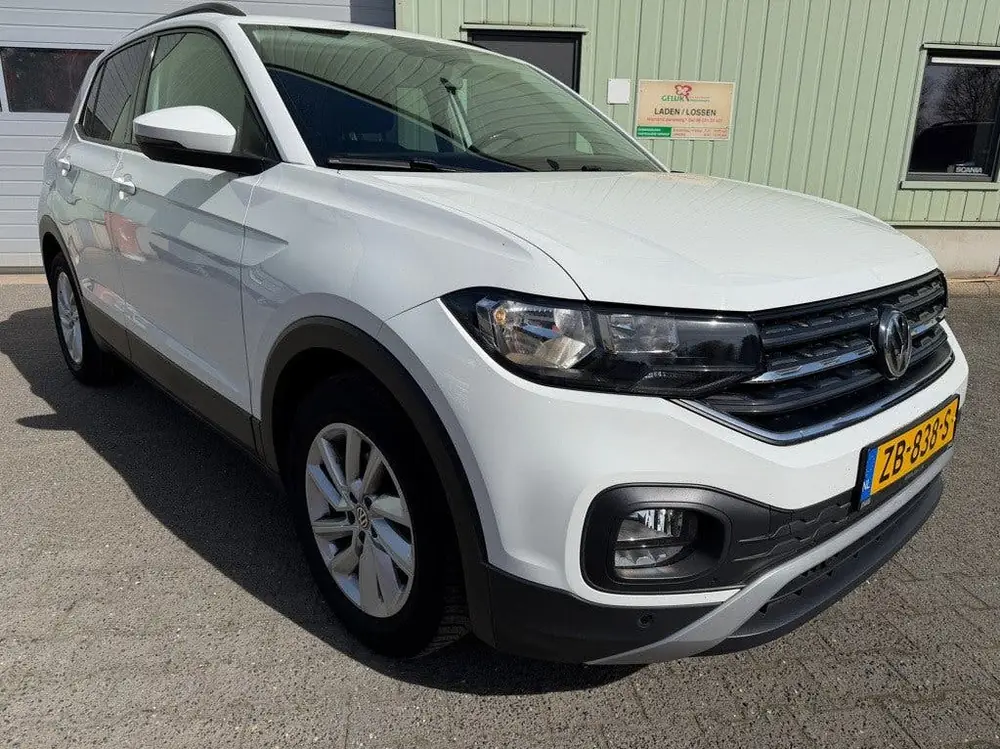 Volkswagen T-Cross 1.0 TSI Life Trekhaak Airco uit 2019, foto 2