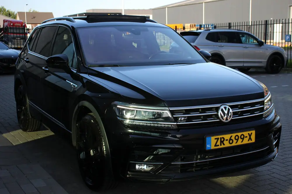 Volkswagen Tiguan Allspace 1.5 TSI Highline R-Line 7p. Pano uit 2019, foto 5