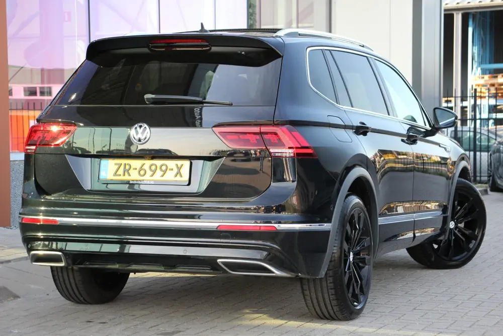 Volkswagen Tiguan Allspace 1.5 TSI Highline R-Line 7p. Pano uit 2019, foto 9