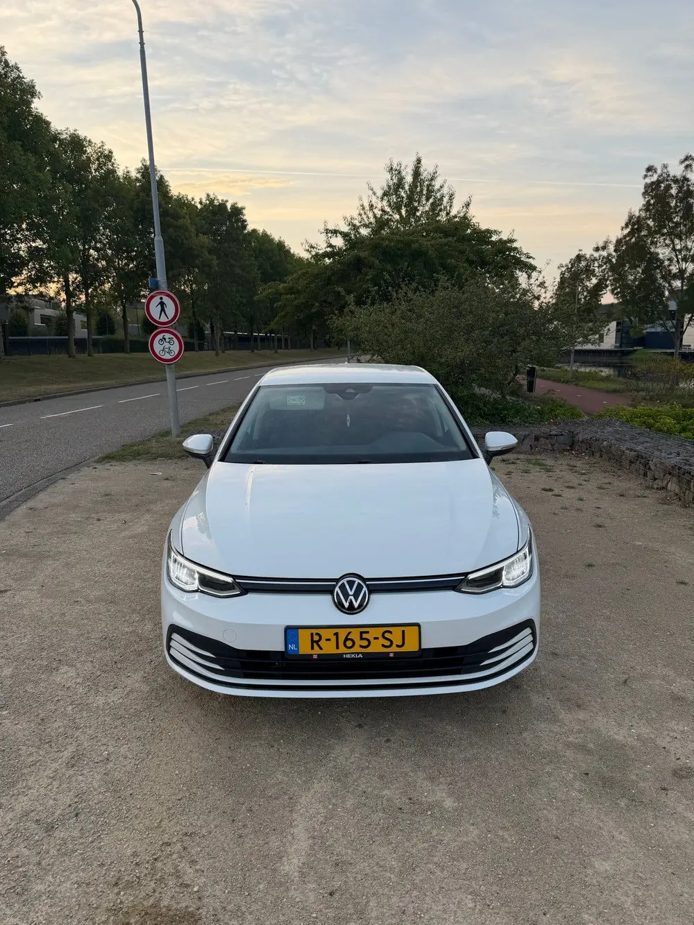 Volkswagen Golf 1.0 TSI 110pk 2021 Wit uit 2021, foto 8