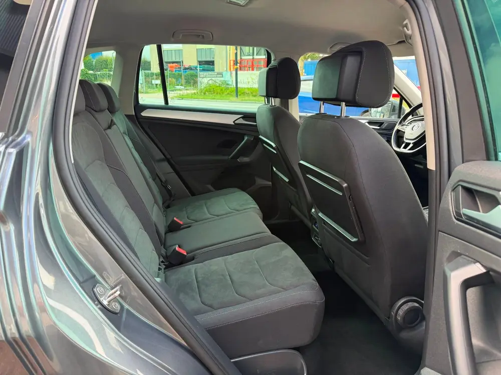 Volkswagen Tiguan 1.5 TSI ACT Highline AUT|NAVI|CAM|DealerOH uit 2020, foto 13