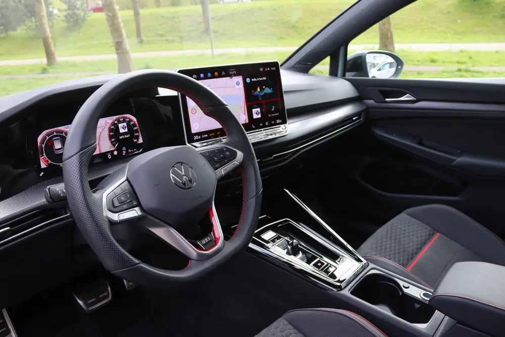 Volkswagen Golf 2.0 TSI GTI 301PK Clubsport Akrapovic/Pano/H uit 2025, foto 10