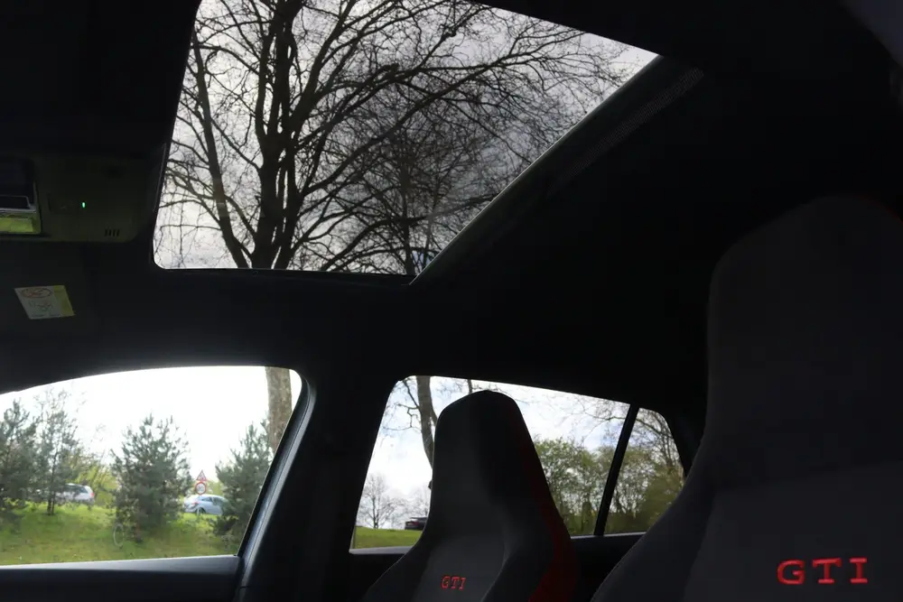 Volkswagen Golf 2.0 TSI GTI 301PK Clubsport Akrapovic/Pano/H uit 2025, foto 13