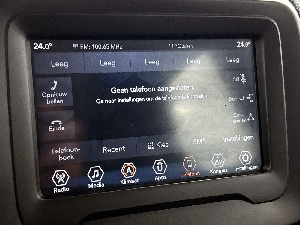 Jeep Renegade 1.3T-e Limited | Climate control | Apple Carpl uit 2019, foto 19