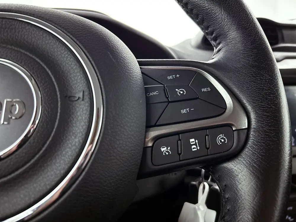Jeep Renegade 1.3T-e Limited | Climate control | Apple Carpl uit 2019, foto 6