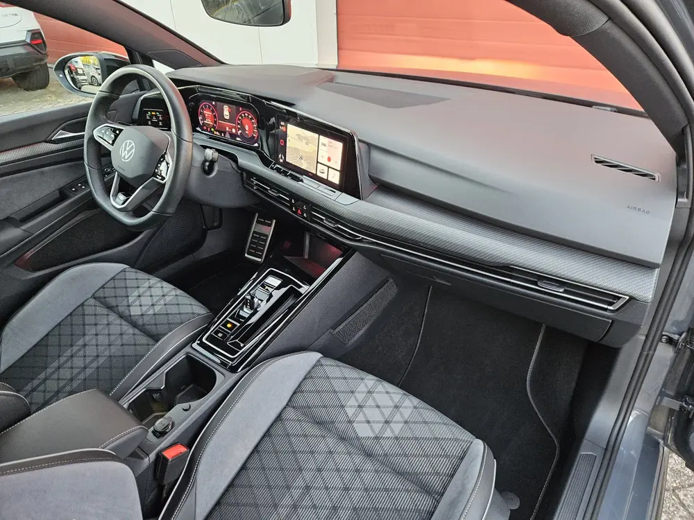 Volkswagen Golf 1.5 eTSI R-Line Business | ACC | Stuur/Stoel uit 2024, foto 5
