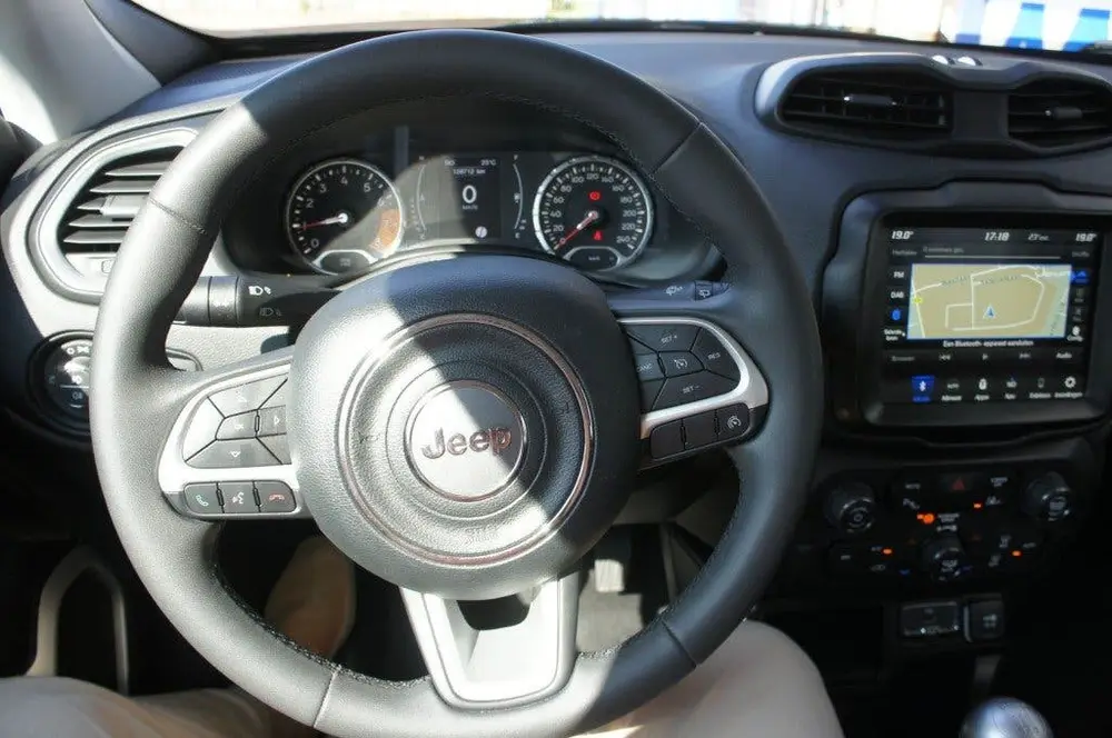 Jeep Renegade 1.0 TGi 120pk benzine Longitude 4x2 uit 2019, foto 12